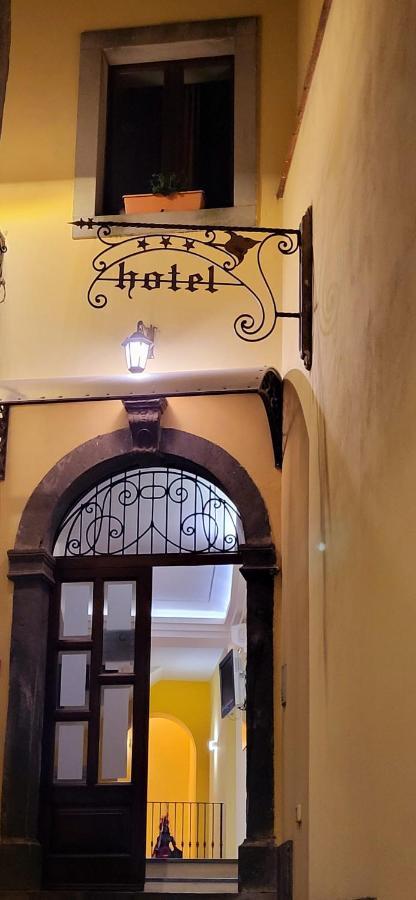 Hotel Federico II カスティリオーネ・ディ・シチーリア エクステリア 写真