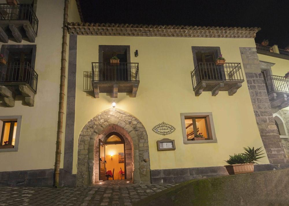 Hotel Federico II カスティリオーネ・ディ・シチーリア エクステリア 写真